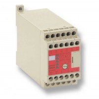 Omron G9SA-501 AC/DC24 Güvenlik Rölesi